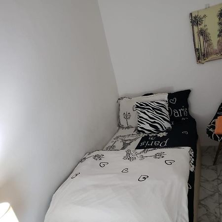 Apartament Comfy Zone Abu Zabi Zewnętrze zdjęcie