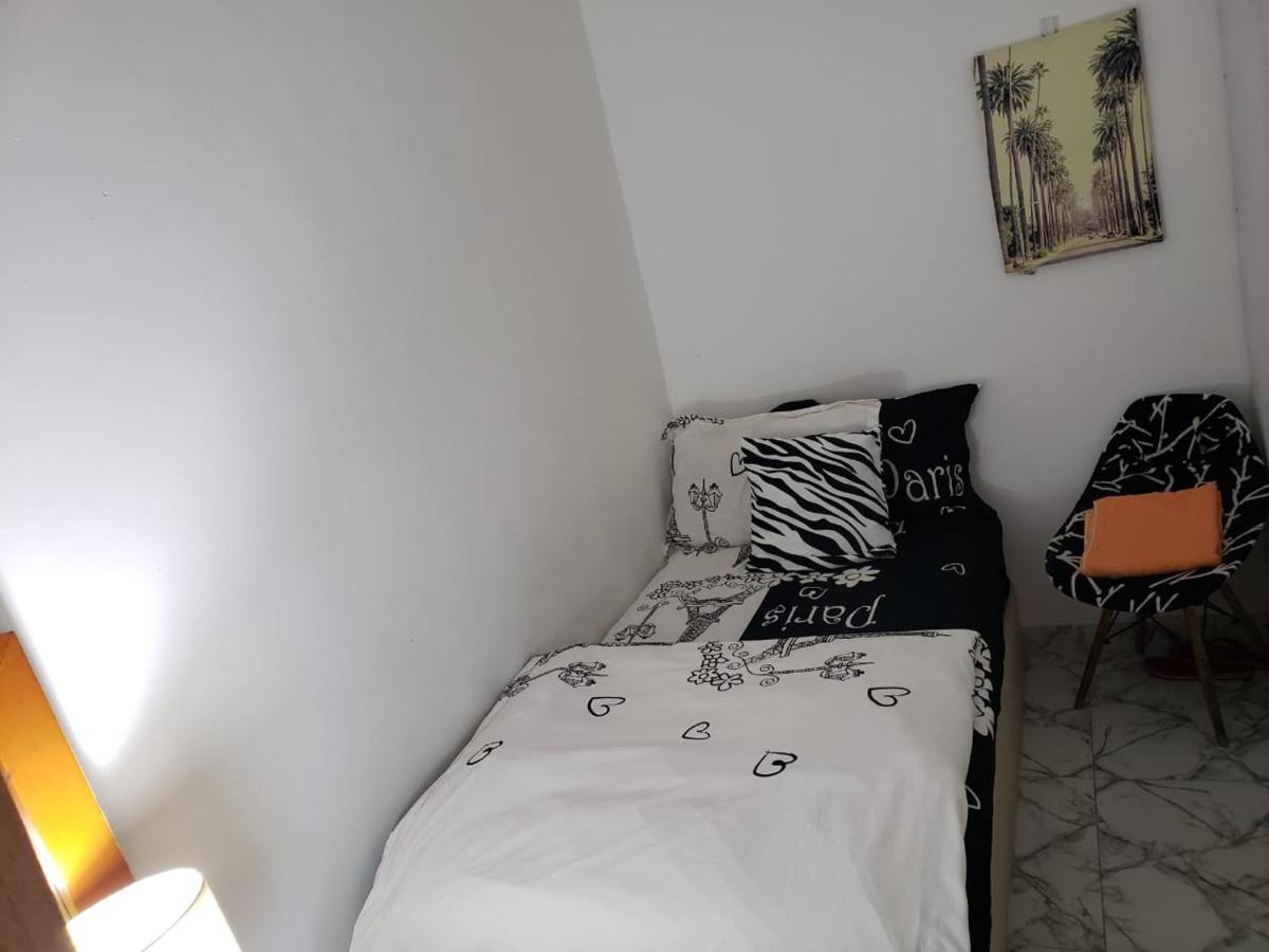 Apartament Comfy Zone Abu Zabi Zewnętrze zdjęcie